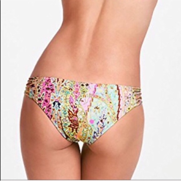 💚VS Cheeky💚 - Picture 2 of 8